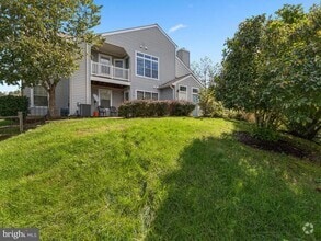 Building Photo - 8792 Grasmere Ct