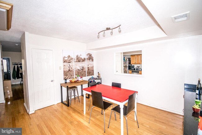 1507 First St Sw Washington Dc 20024 Townhouse For