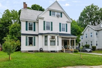 Building Photo - 22 Linden St