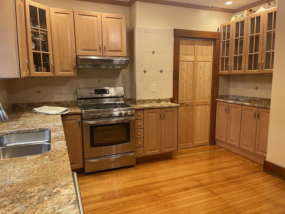 Foto principal - 52 Woburn St