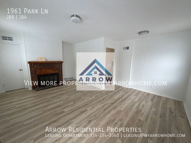 Foto del edificio - 1961 Park Ln