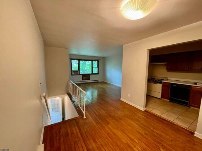 Foto del edificio - 146 Franklin St