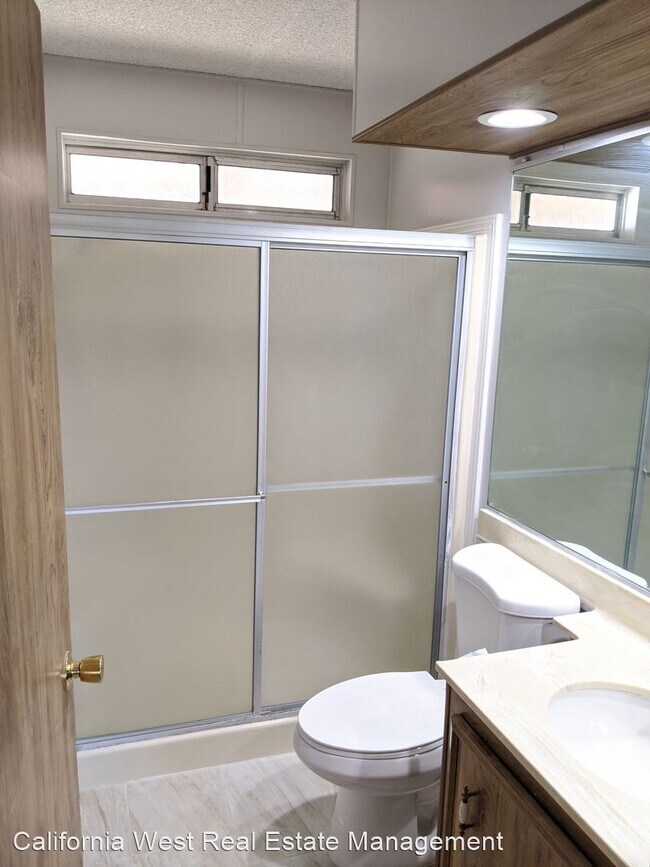Foto del edificio - 4875-4885 Monterey Rd