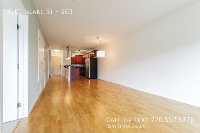Foto del edificio - 3101 Blake St