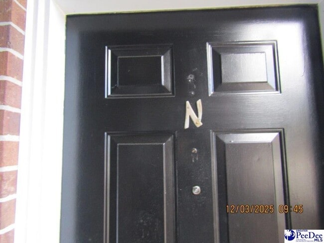 Foto del edificio - 319 Revell Dr