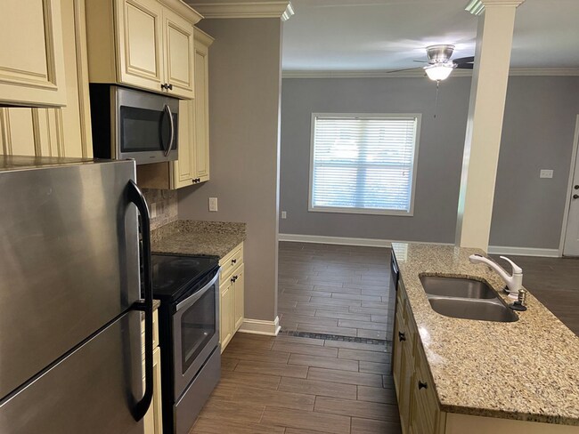 Foto del edificio - 3 BR/2.5 BA