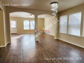 Building Photo - 5402 Tomas Cir.