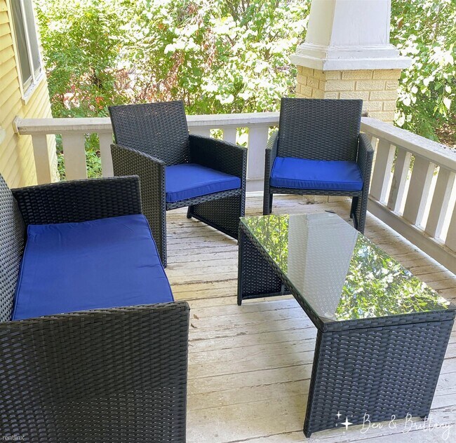 Foto del edificio - 3 br, 2 bath House - 923 N Holyoke St