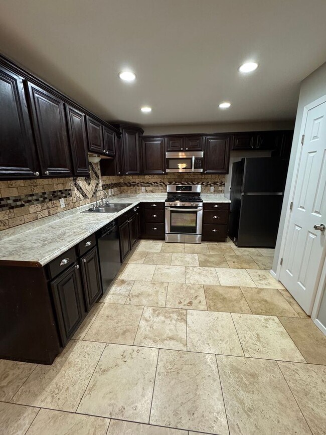 Foto del edificio - Beautiful 4 bedroom home in Bossier