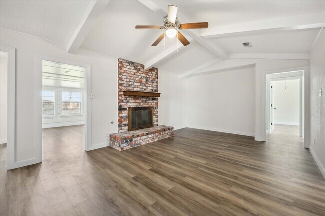 Foto del edificio - 12418 A Bar Dr