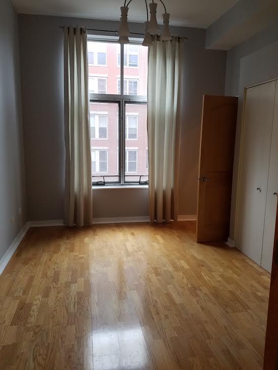 Foto del edificio - 949 W Madison St