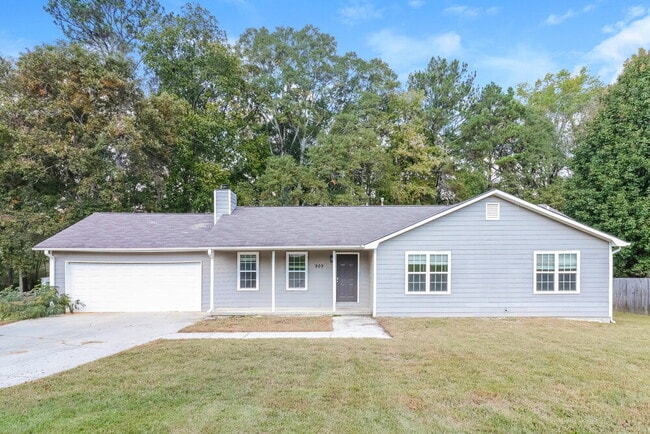 909 N Lassetter Cir