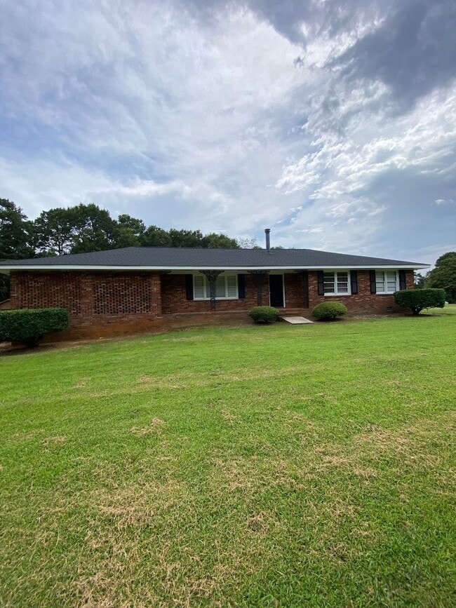 Foto del edificio - AVAILABLE IN FEBRUARY!