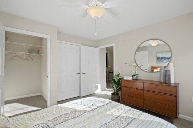 Dormitorio principal Huron - River Hills Apartments