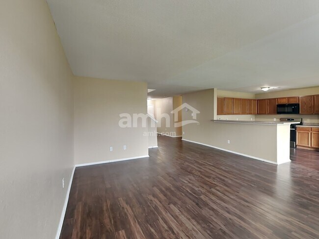 Foto del edificio - 9618 Lasbury Dr