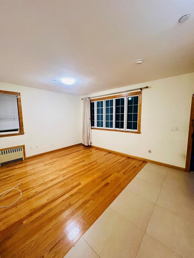Foto del edificio - 148-42 59th Ave
