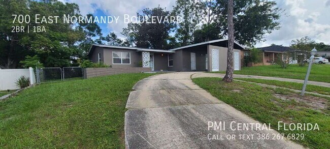 Foto del edificio - 700 E Normandy Blvd
