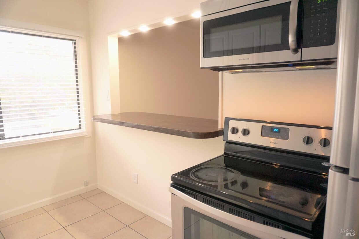 Foto principal - 212 S E St