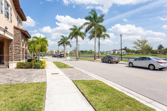 Foto del edificio - 17065 SW 94th Terrace