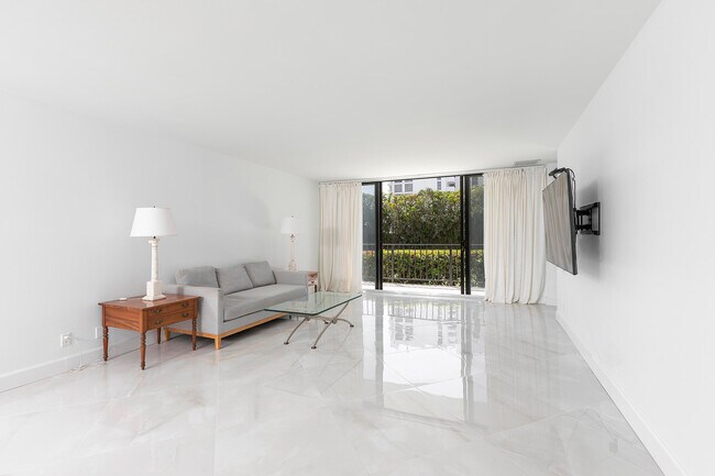 Foto del edificio - 3800 Washington Rd