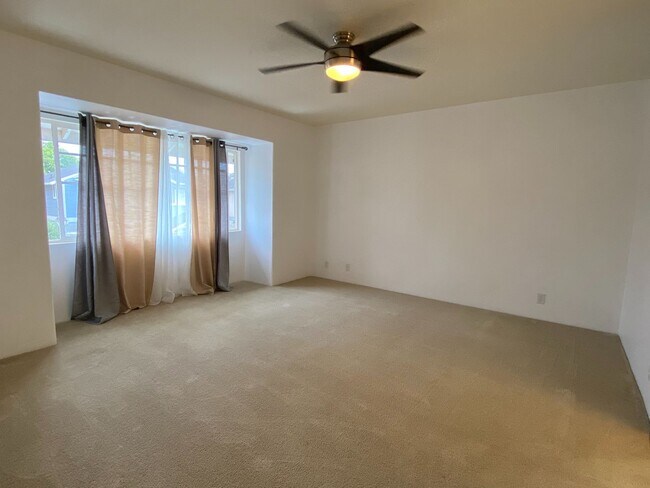 Foto del edificio - Spacious 3 Bedroom in Ewa Gentry