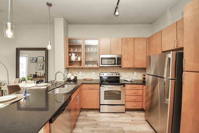 Foto del edificio - 5455 Richmond Ave.