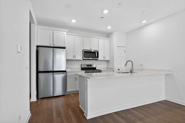 Building Photo - 2274 Barbera Dr