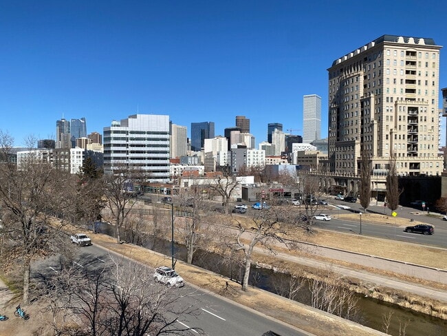 AVAILABLE NOW! Recently remodeled condo on Cherry Creek Trail + Move in Special! - AVAILABLE NOW! Recently remodeled condo on Cherry Creek Trail + Move in Special!