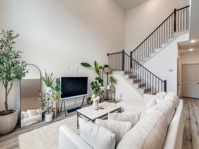 Foto del edificio - 8785 Phoebe Rd