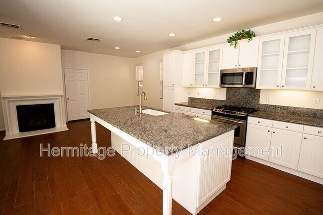 Foto del edificio - 40062 Somerville Ln
