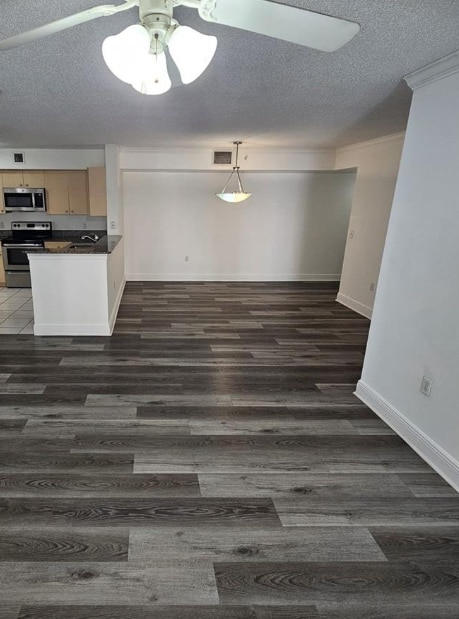 Photo - 2451 Centergate Dr Apartment