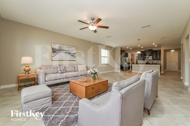 Foto del edificio - 9901 Victory Gallop Loop