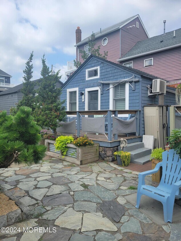 30 Jackson St, Highlands, NJ 07732 House Rental in Highlands, NJ