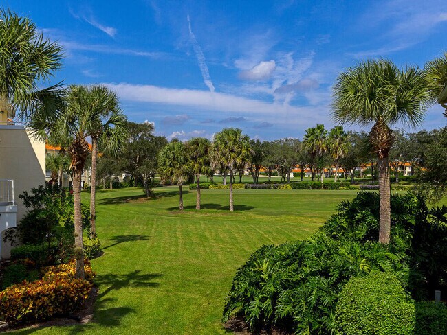 Building Photo - 5040 Harmony Cir