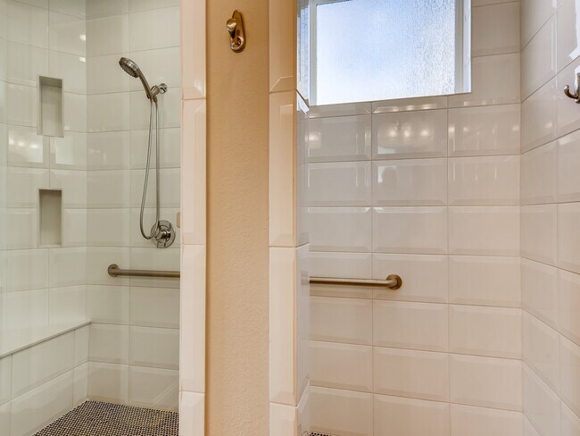 Building Photo - 12332 Cardinal Flower Dr