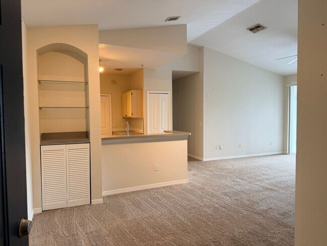 Building Photo - Three Bedroom Condo at Maitland Crossing in Orlando