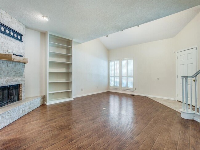 Foto del edificio - 3232 Rosedale Ave