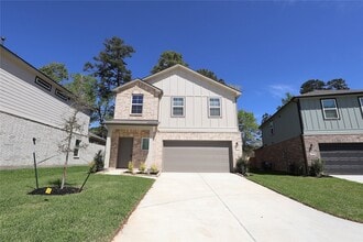 Building Photo - 8510 Blueberry Ash St