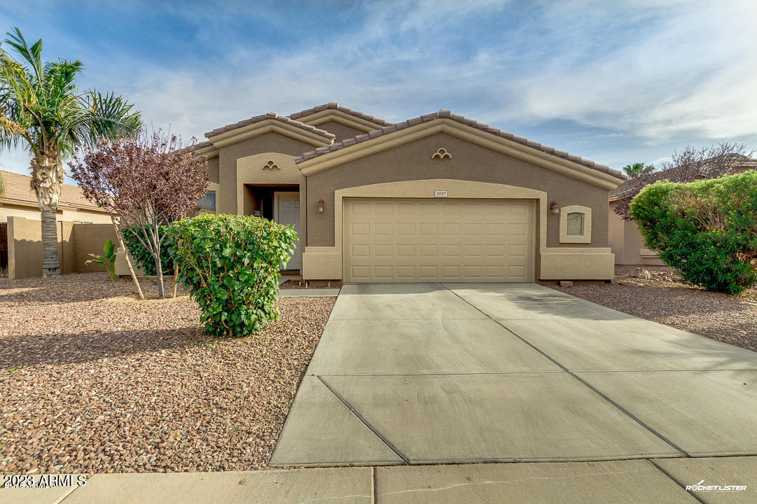 Primary Photo - 2057 E Riviera Dr
