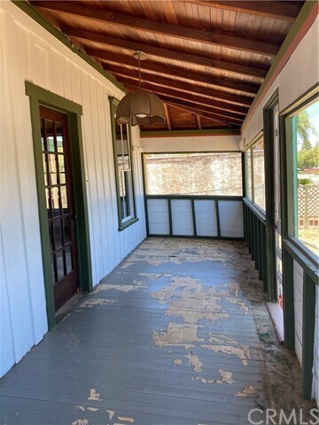 Foto del edificio - 28717 Pujol St