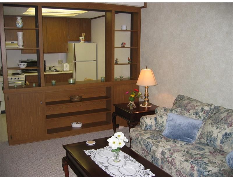 Living Room - 25900 Euclid Ave
