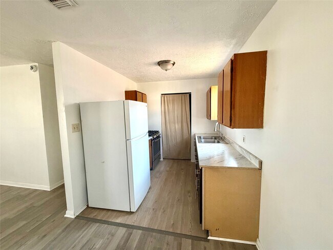 Foto del edificio - 710 Fields St