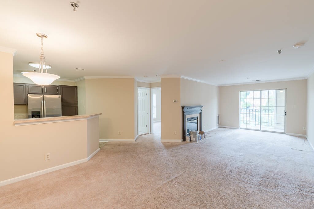Foto principal - 1100 Quaker Hill Dr