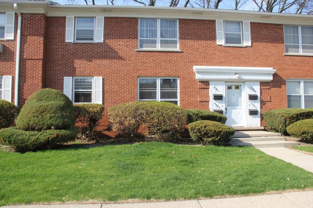 Foto principal - 6889 Country Lane