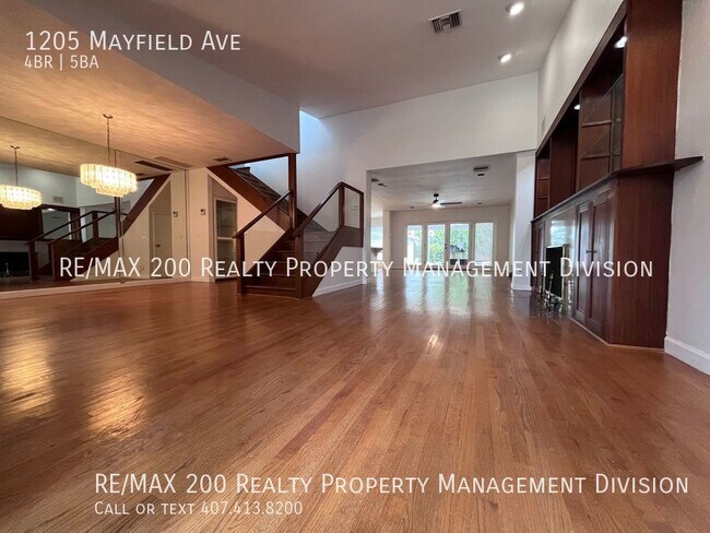 Building Photo - 1205 Mayfield Ave
