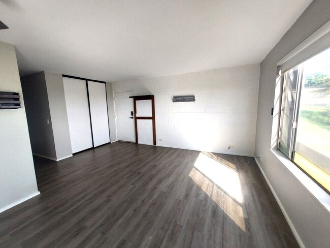 Building Photo - Makakilo 3br, 2ba, 2pkg townhome - Palehua Villas