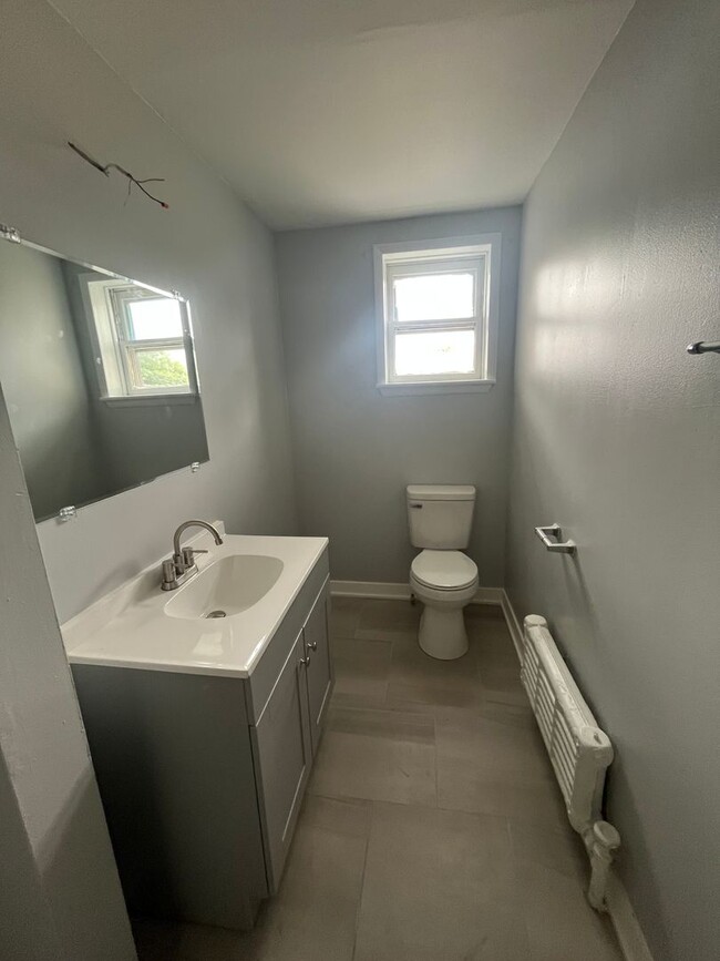Building Photo - 1401 Muhlenberg St