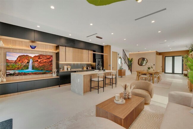 Foto del edificio - 3011 SW 27th St