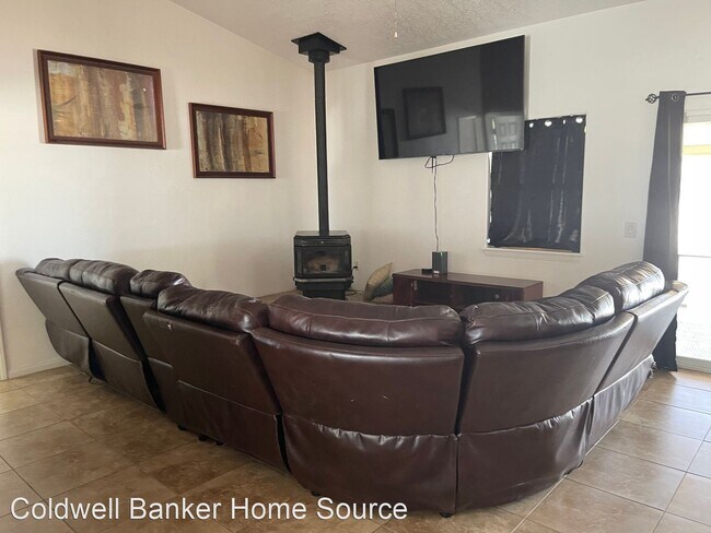 Building Photo - 4 br, 2 bath House - 12828 Mountain Rd.