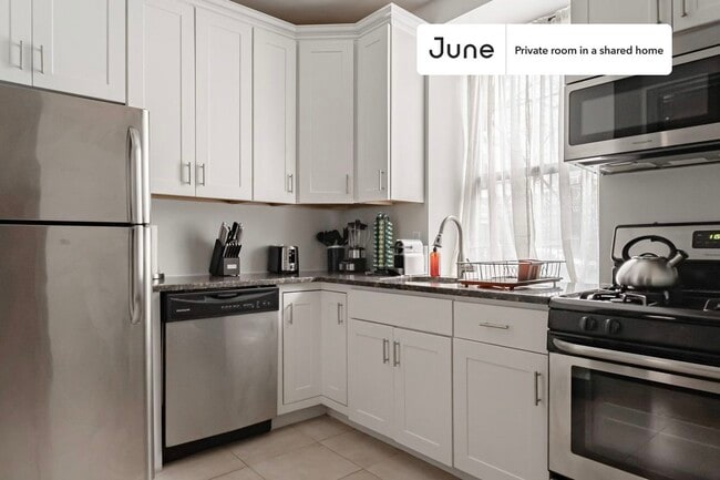 Foto del edificio - Room in Shared 4 bed/2 bath home